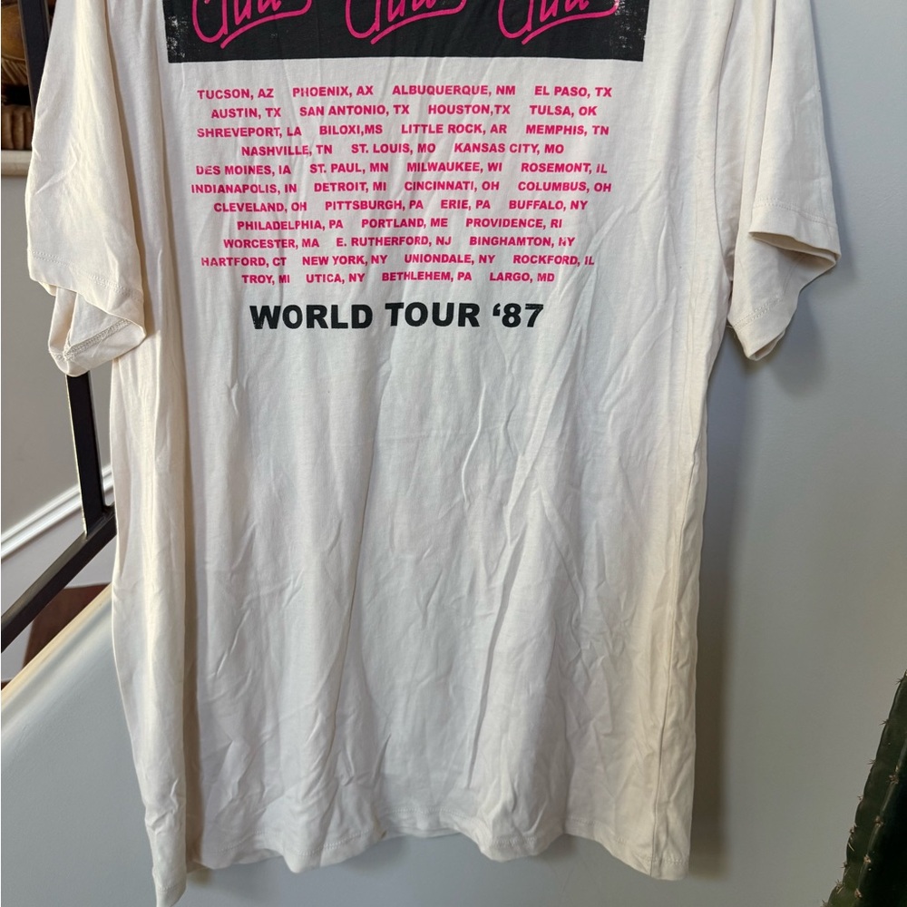 Chaser long sleeve, Mötley Crüe T-shirt, brand new size XL T-Shirt Mens - Picture 4 of 5